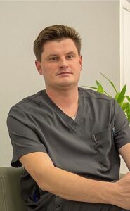 Артем Курисько